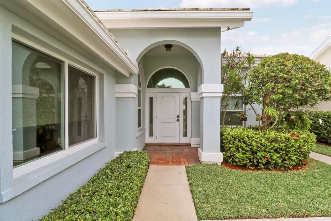 1560 Wilderness Road , West Palm Beach, FL 33409 Photo