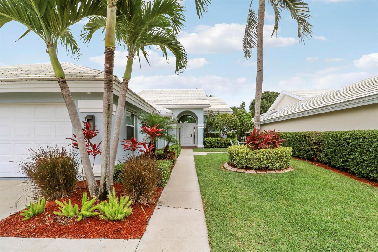 1560 Wilderness Road , West Palm Beach, FL 33409 Photo