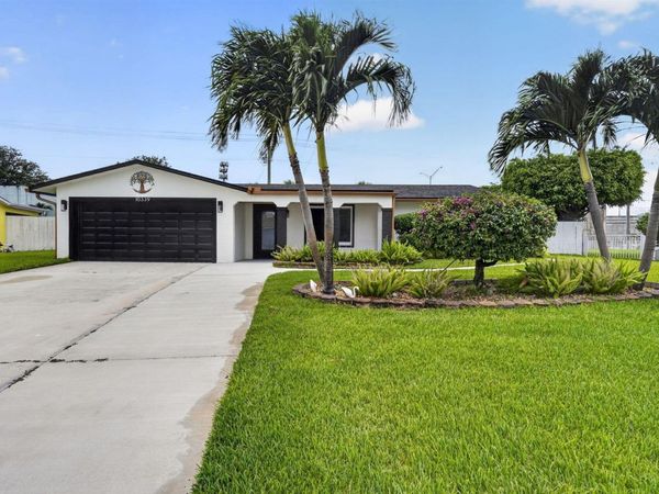 10339 Daphne Avenue , Palm Beach Gardens, FL 33410
