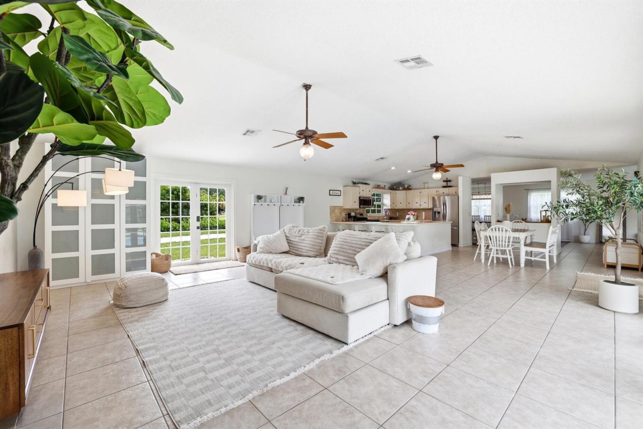 785 Cindy Drive , Wellington, FL 33414 Photo