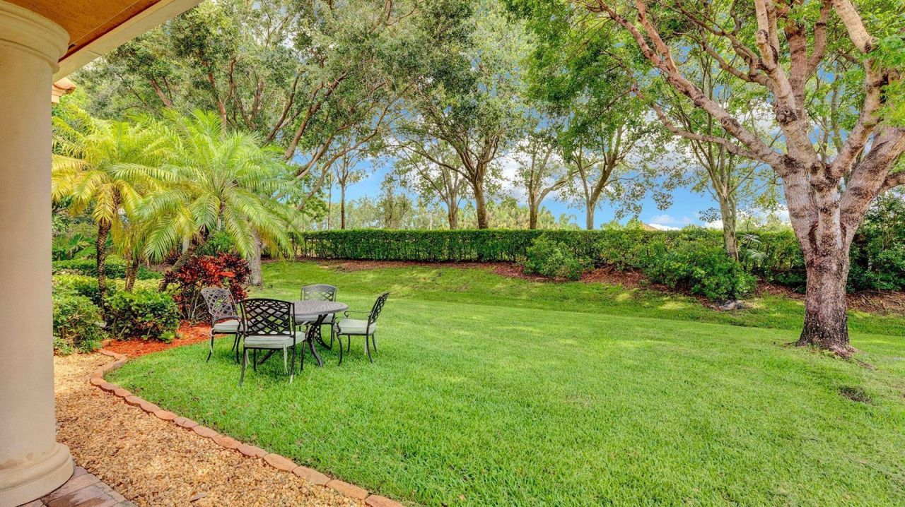 10641 Willow Oak Court , Wellington, FL 33414 Photo