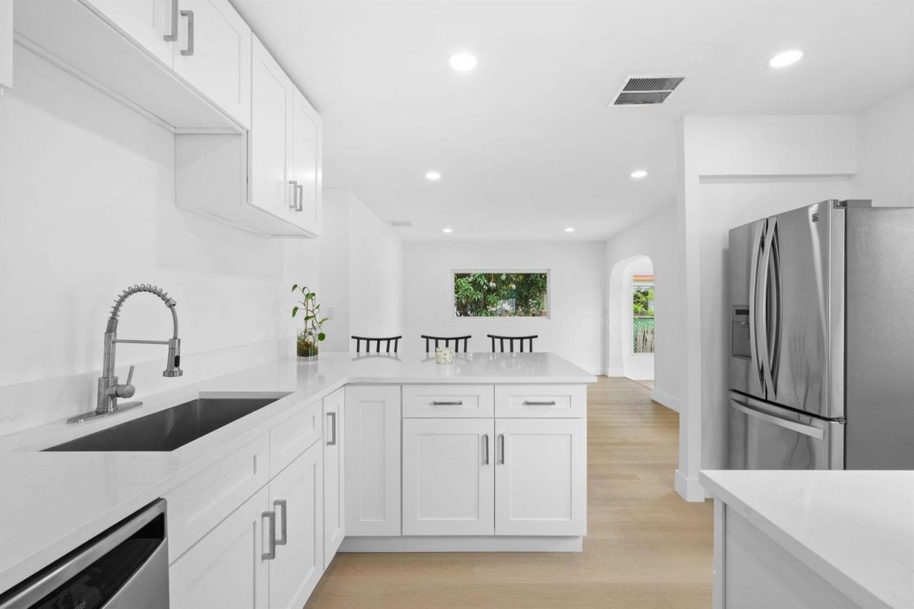 631 NE 56th Court , Fort Lauderdale, FL 33334 Photo