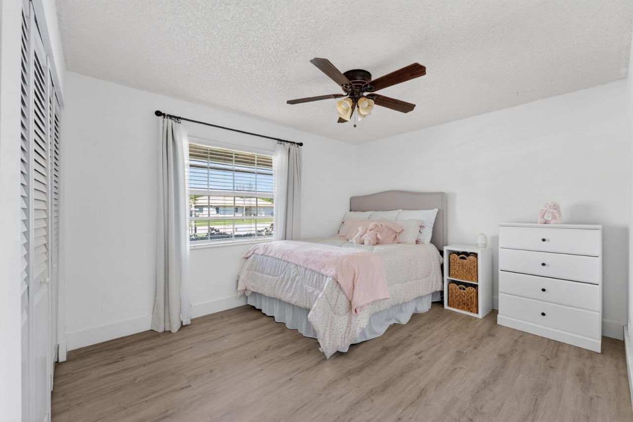 7816 Sunflower Drive , Margate, FL 33063 Photo