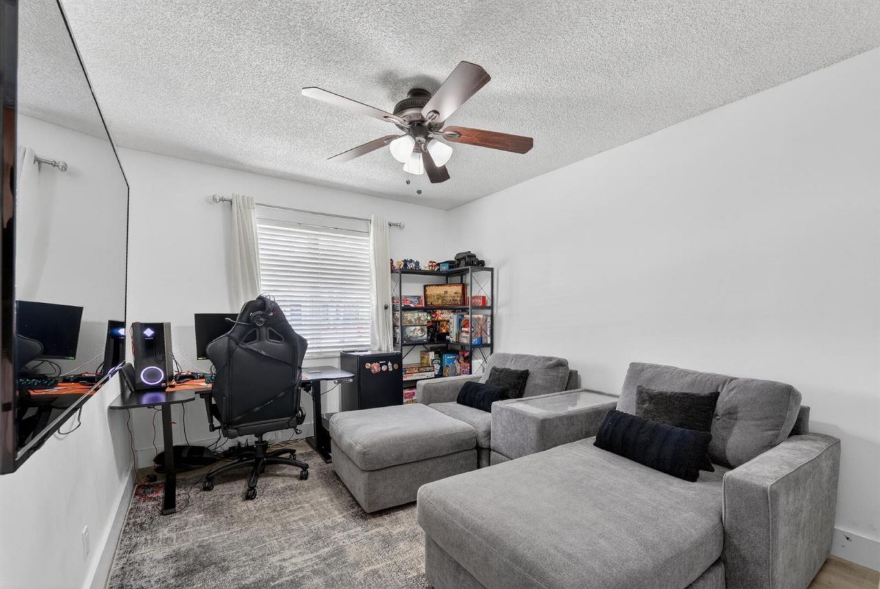 7816 Sunflower Drive , Margate, FL 33063 Photo