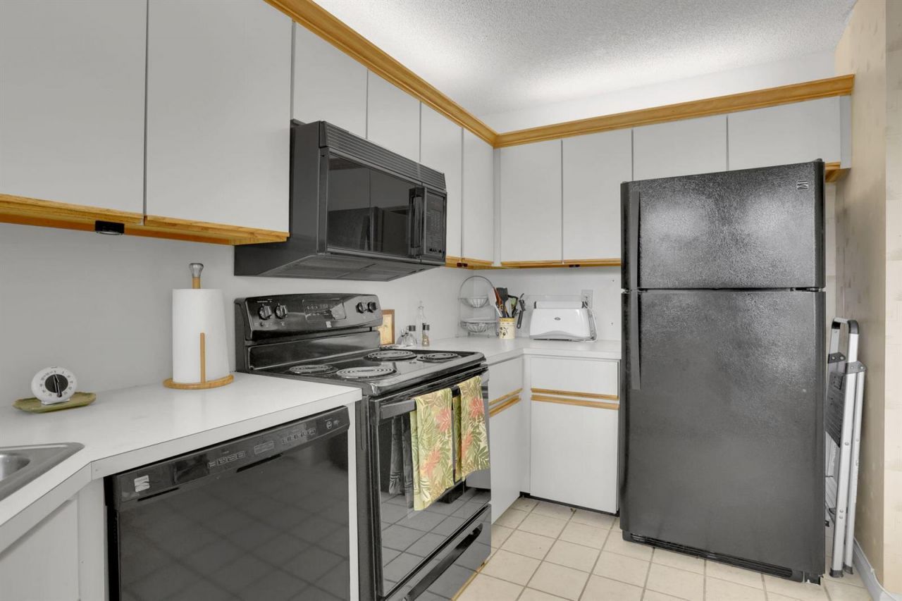 5881 Parkwalk Drive , Boynton Beach, FL 33472 Photo