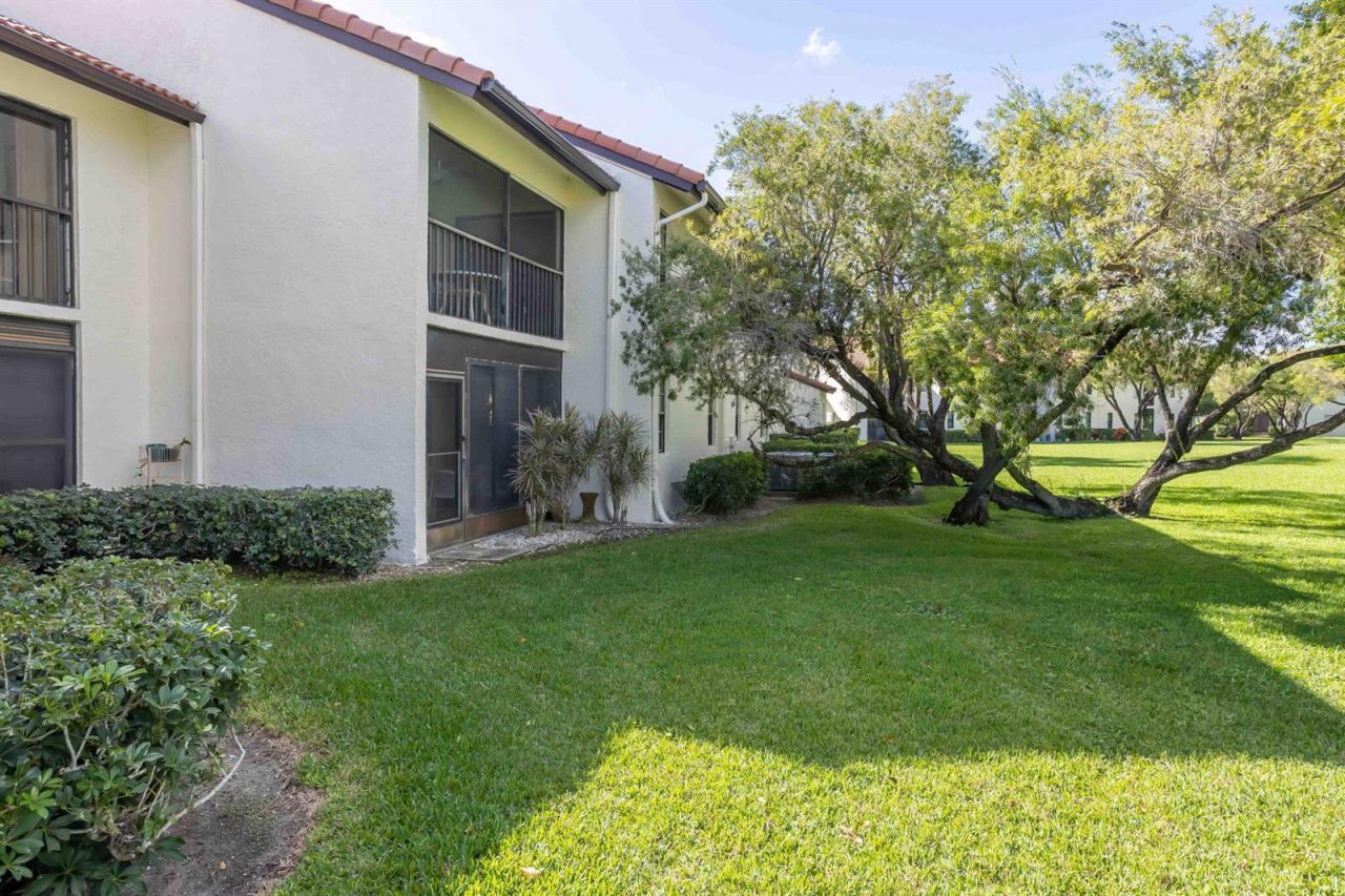 5881 Parkwalk Drive , Boynton Beach, FL 33472 Photo