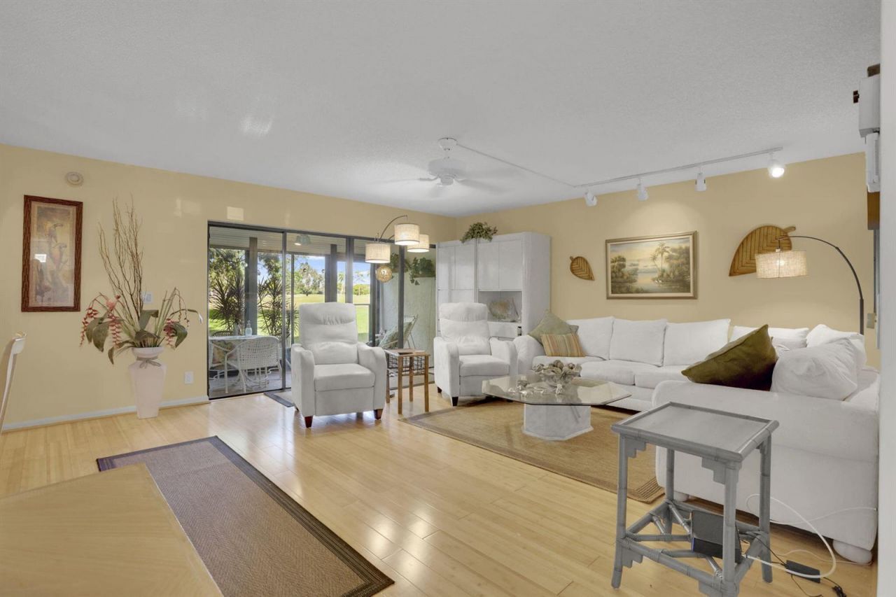 5881 Parkwalk Drive , Boynton Beach, FL 33472 Photo