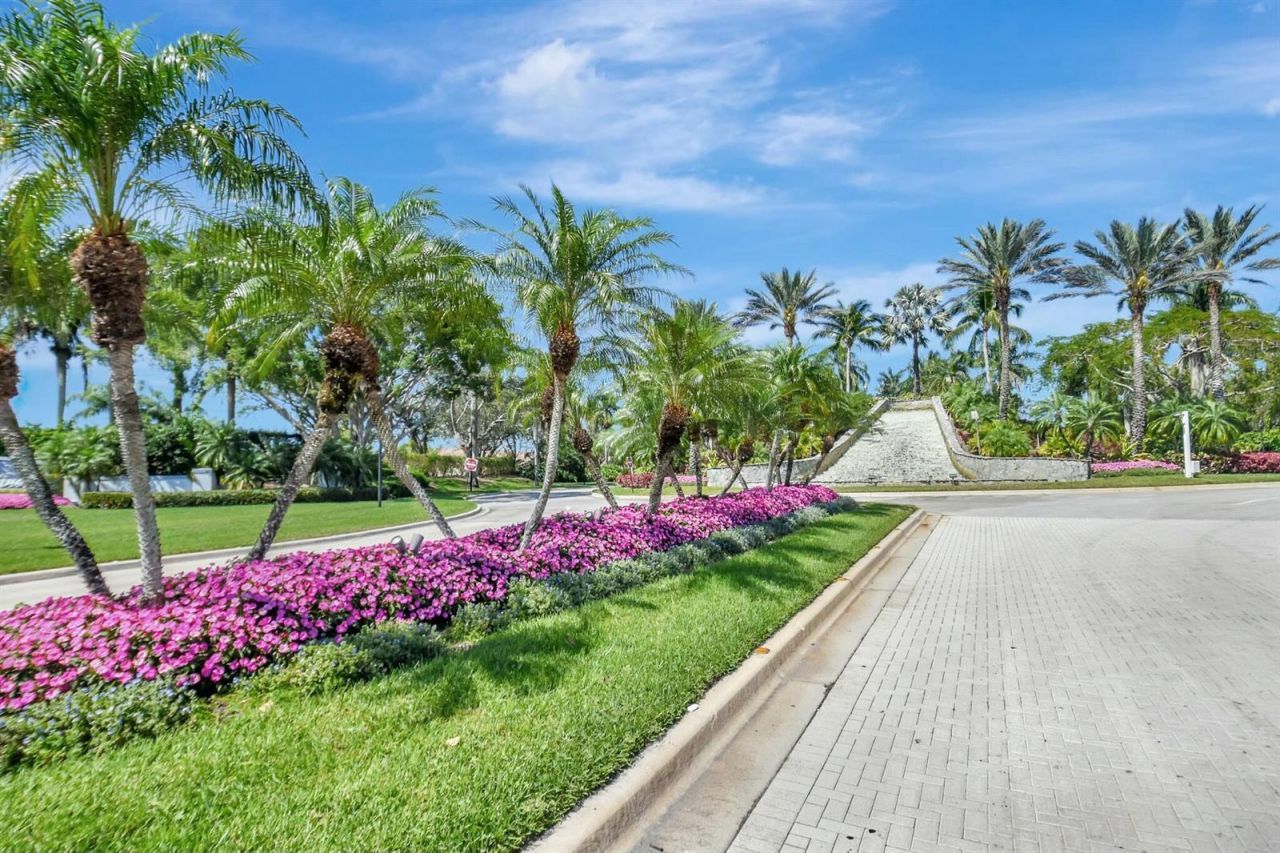 9566 Lantern Bay Circle , West Palm Beach, FL 33411 Photo
