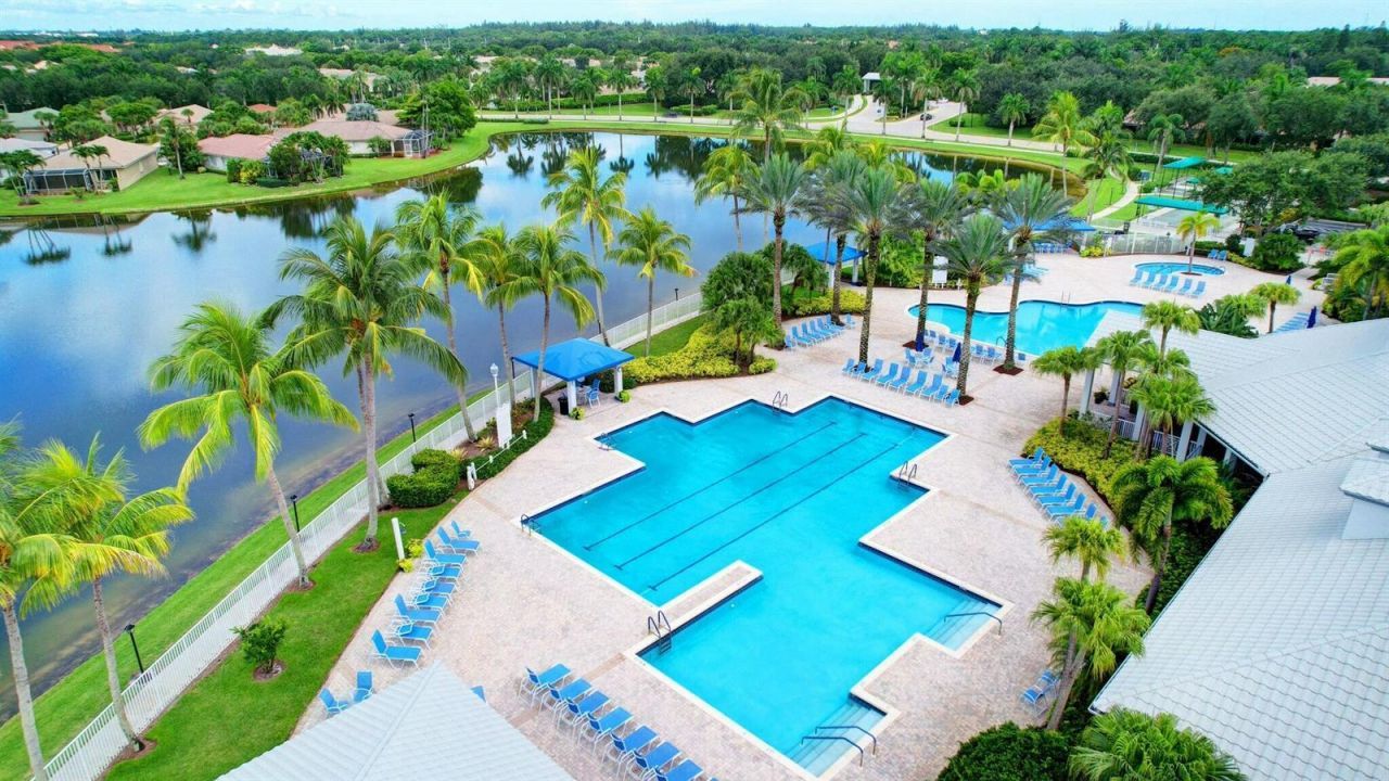 9566 Lantern Bay Circle , West Palm Beach, FL 33411 Photo