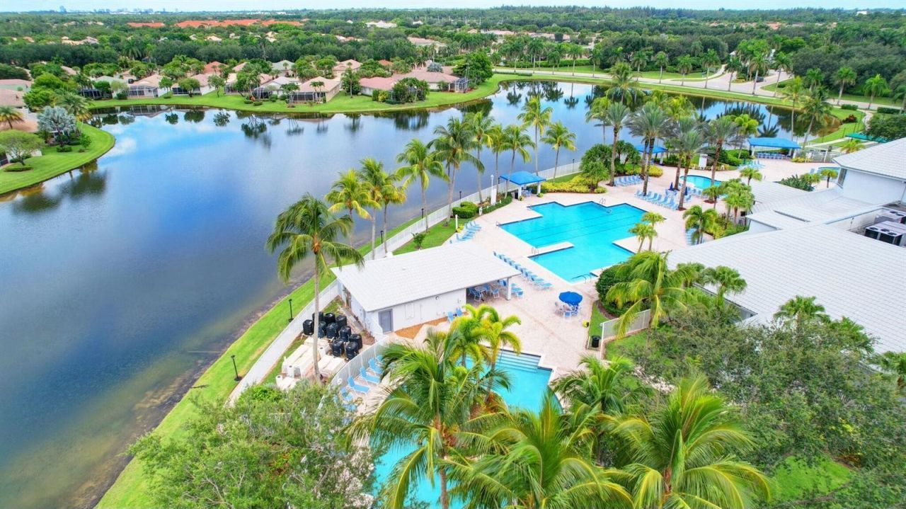 9566 Lantern Bay Circle , West Palm Beach, FL 33411 Photo