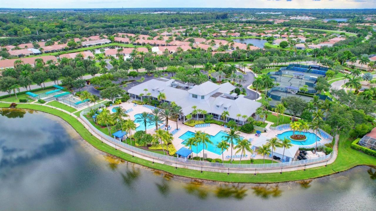 9566 Lantern Bay Circle , West Palm Beach, FL 33411 Photo