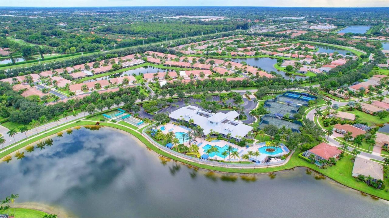 9566 Lantern Bay Circle , West Palm Beach, FL 33411 Photo