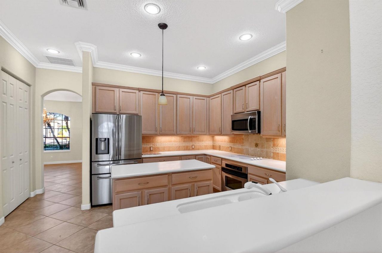 9566 Lantern Bay Circle , West Palm Beach, FL 33411 Photo