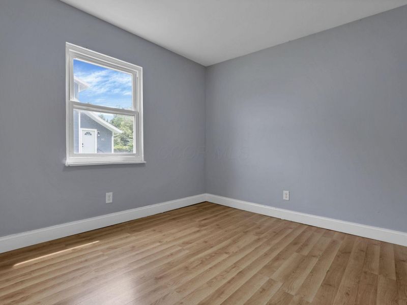 112 Columbian , Columbus, OH 43223 Photo 5