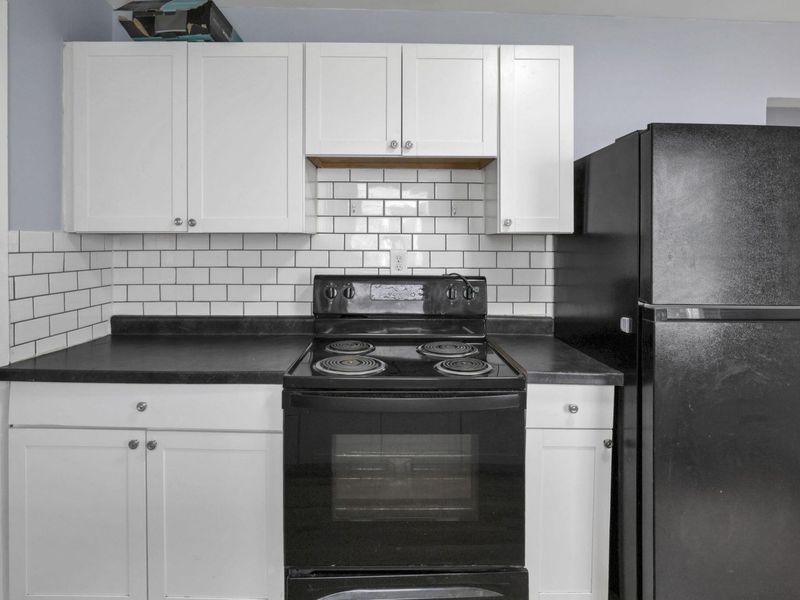 112 Columbian , Columbus, OH 43223 Photo 6