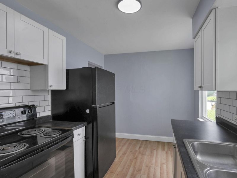 112 Columbian , Columbus, OH 43223 Photo 7