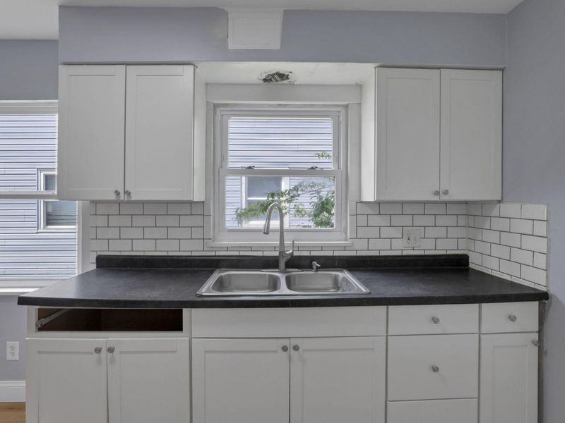 112 Columbian , Columbus, OH 43223 Photo 9