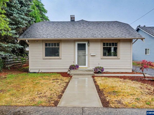 969 SE Miller Av, Dallas, OR 97338