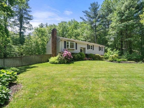 170 Hudson Road, Stow, MA 01775