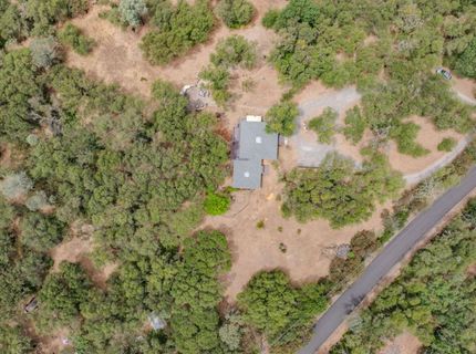 3011 Golden Gate Dr, San Andreas, CA 95249 Photo