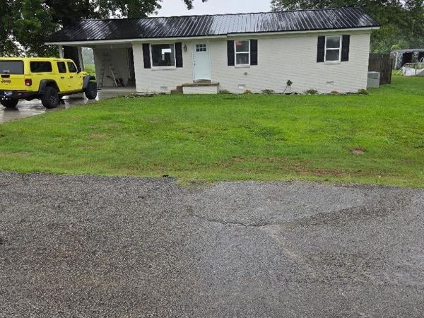 53 Scarbrough East AVE , Friendship, TN 38034