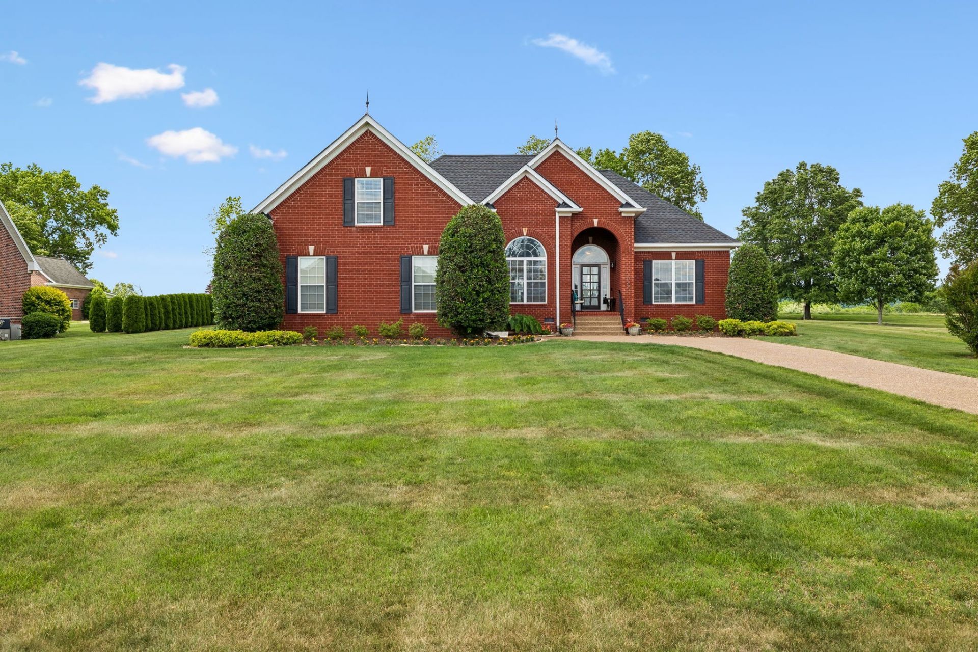 1032 Harness Cir , Gallatin, TN 37066 Main Photo