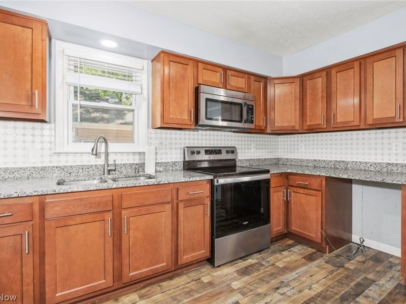 347 N Lyman Street , Wadsworth, OH 44281 Photo 11