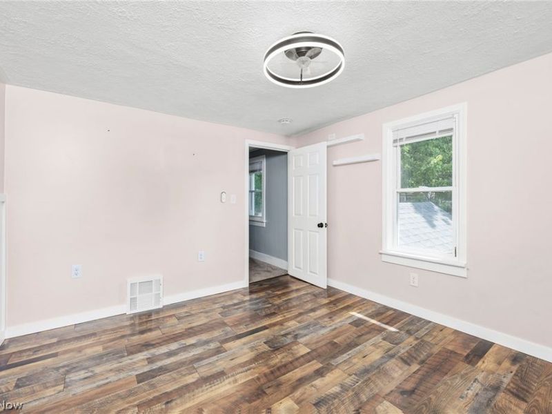 347 N Lyman Street , Wadsworth, OH 44281 Photo 21