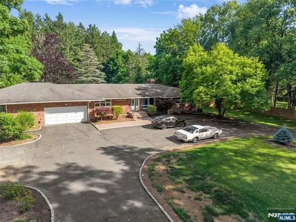 20 Conkling Road, Roxbury Township, NJ 07836