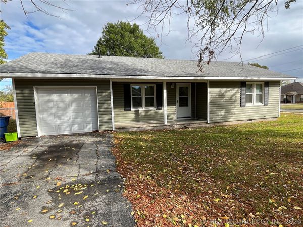600 W 14th Street , Ada, OK 74820