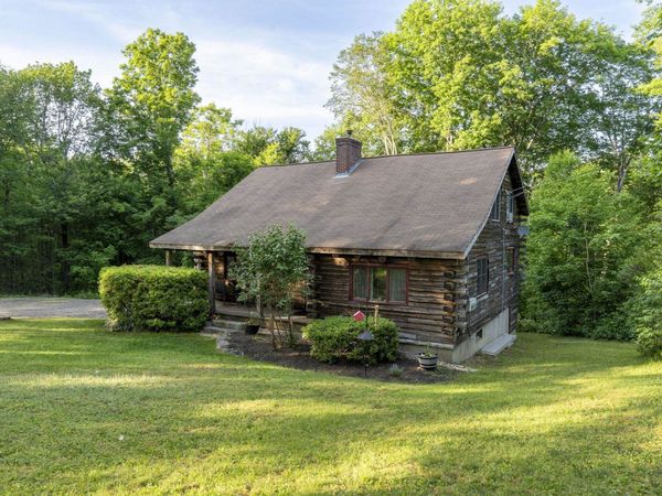 24 Cate Road, Deerfield, NH 03037