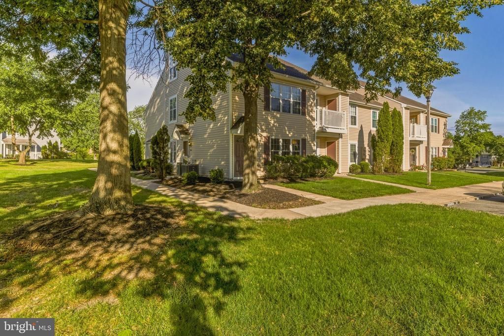 405 Paddock Court, Sewell, NJ 08080 Main Photo