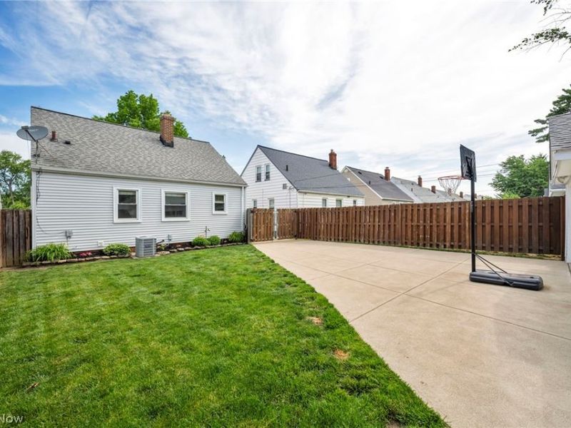 2699 Lincoln Avenue, Parma, OH 44134 Photo 41
