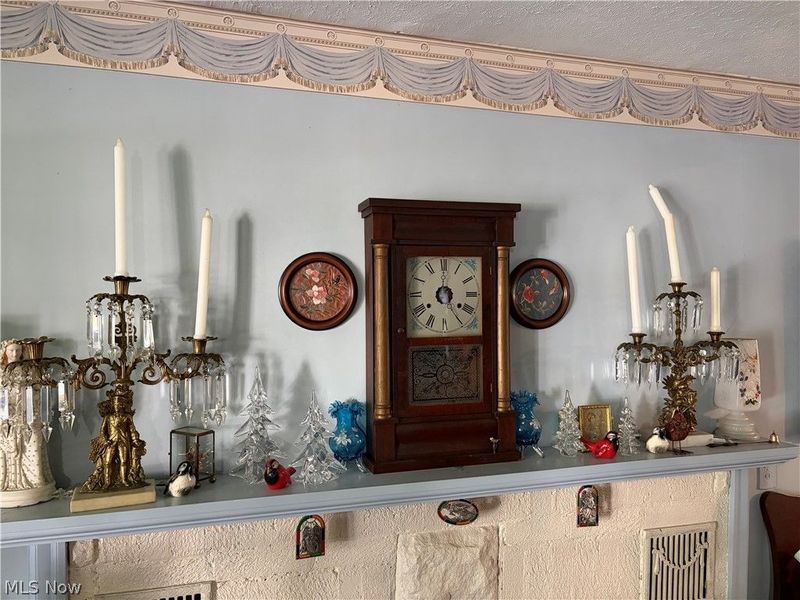 10772 Main Street , Mantua, OH 44255 Photo 17