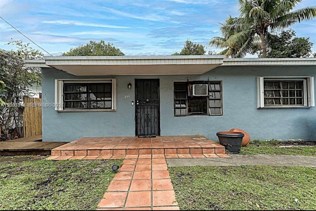259 NE 56th St , Miami, FL 33137 Photo