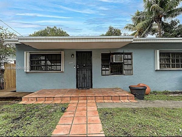 259 NE 56th St , Miami, FL 33137