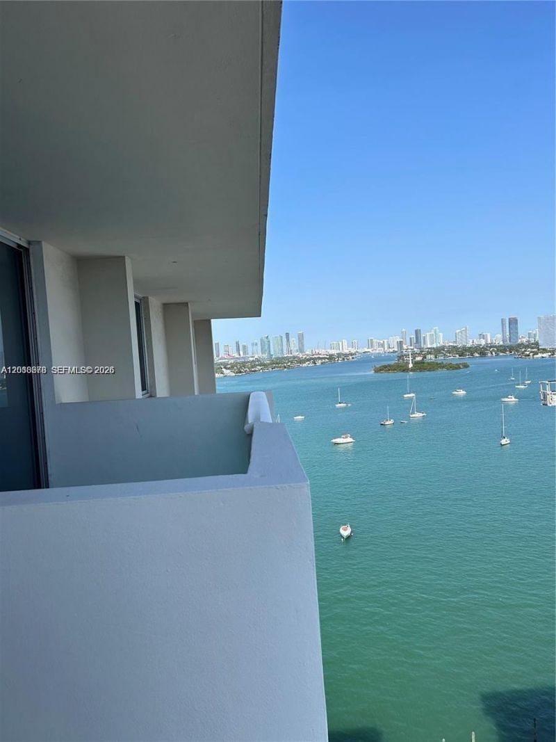 1200 West Ave , Unit PH23, Miami Beach, FL 33139 Photo