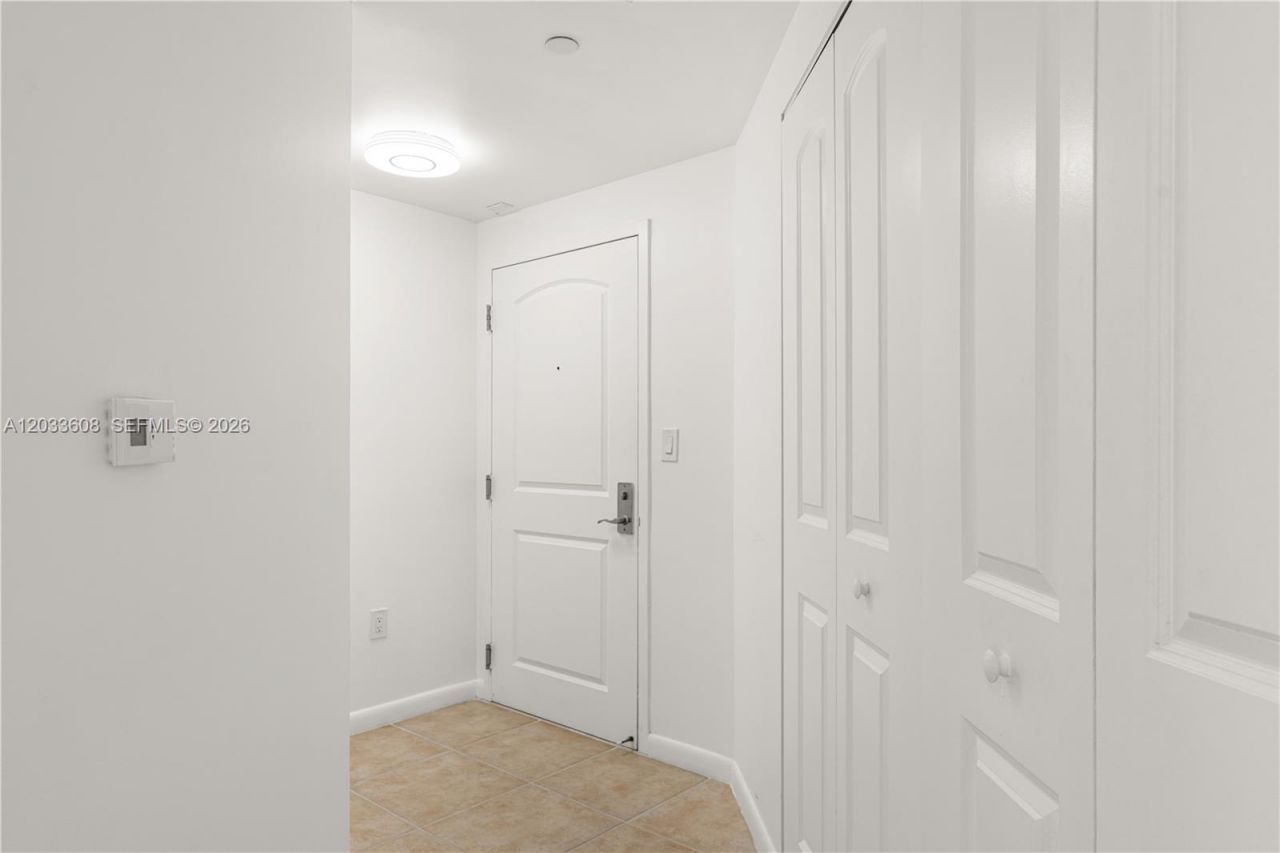 7350 SW 89th St , Unit 1610S, Miami, FL 33156 Photo