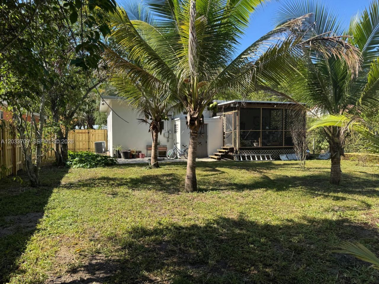 1135 NE 133 Rd St, North Miami, FL 33161 Photo