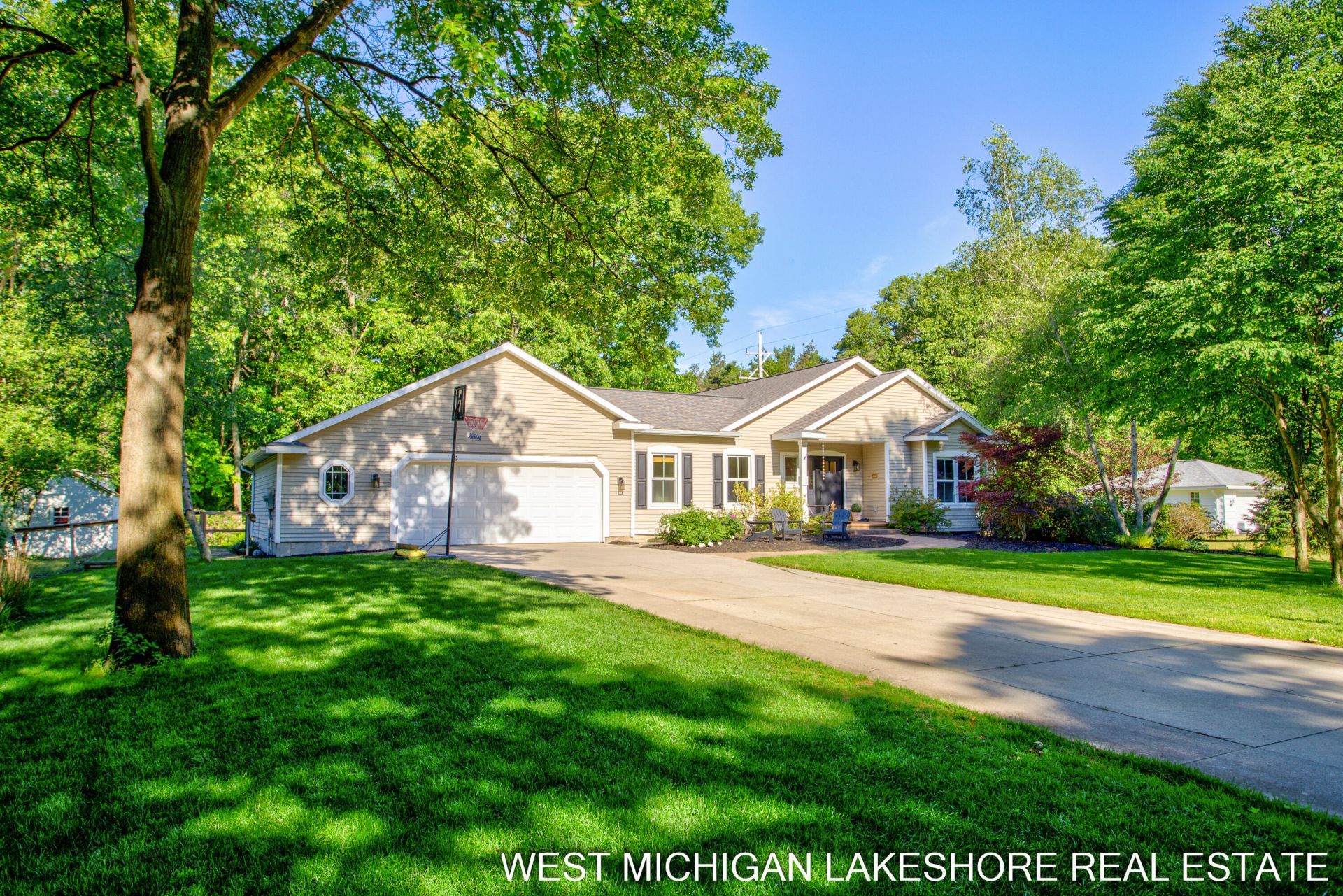 3260 Lorrimar Lane, Saugatuck, MI 49453 Main Photo