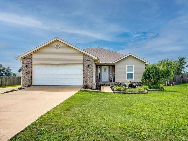 124 Summer Leigh Cove, Bay, AR 72411