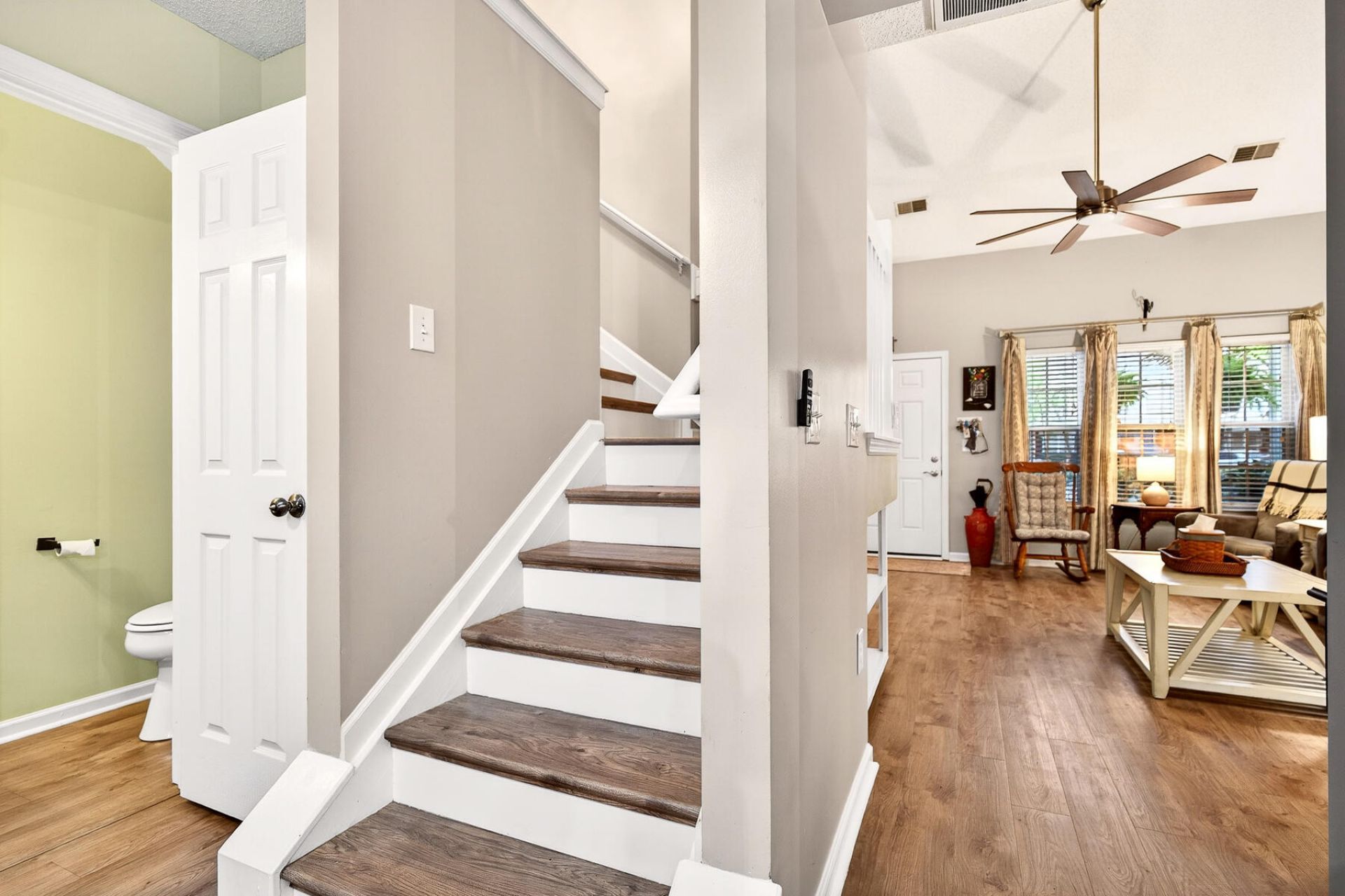 300 Yellow Hawthorn Circle Photo 38