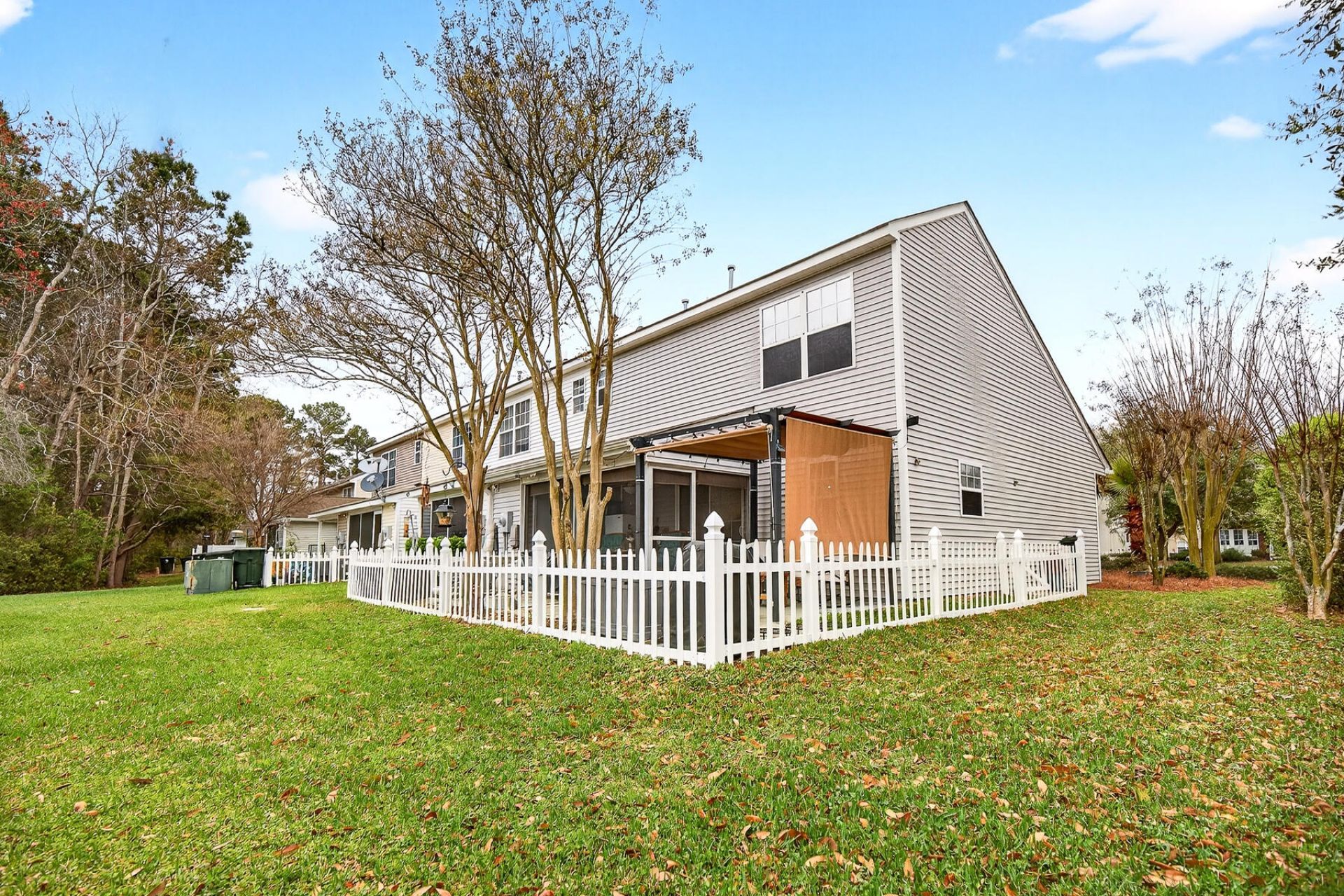 300 Yellow Hawthorn Circle Photo 59
