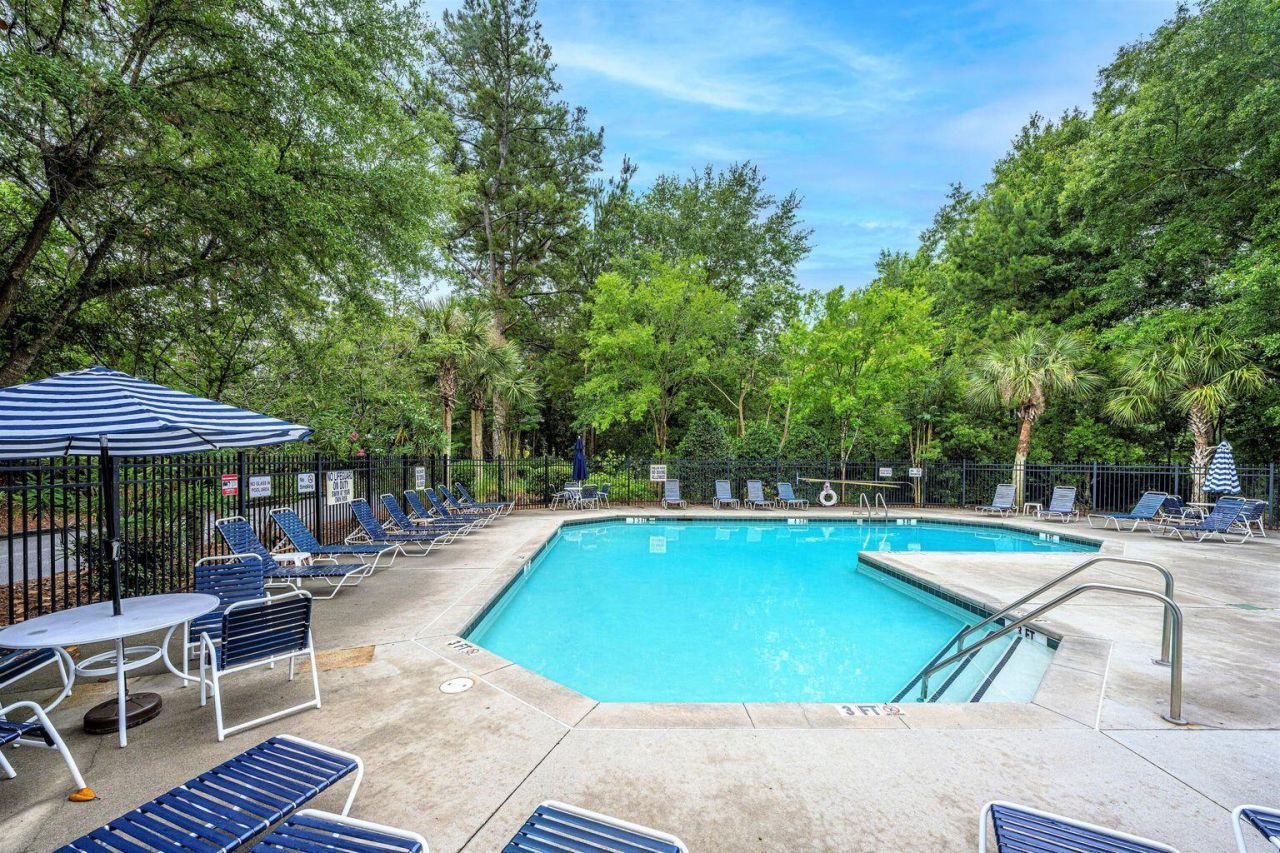 300 Yellow Hawthorn Circle Photo 80