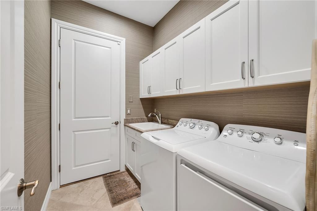 6589 Roma Way , Naples, FL 34113 Photo