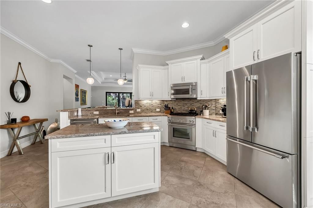 6589 Roma Way , Naples, FL 34113 Photo