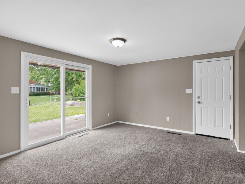 1401 Hentz Drive , Reynoldsburg, OH 43068 Photo 10