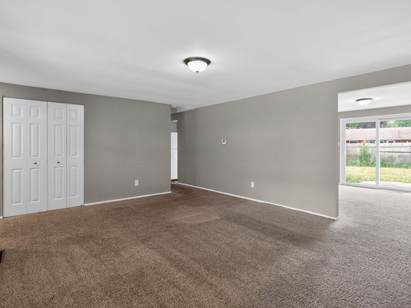 1401 Hentz Drive , Reynoldsburg, OH 43068 Photo 6
