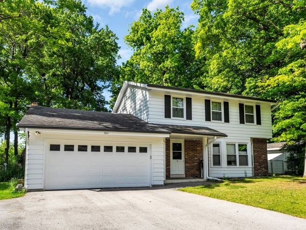 3011 Bruce Dr, Caledonia, WI 53404