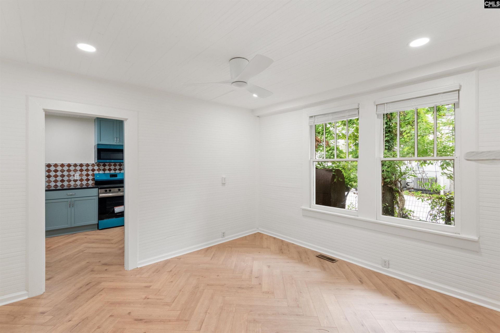907 Beaufort Street Photo 13